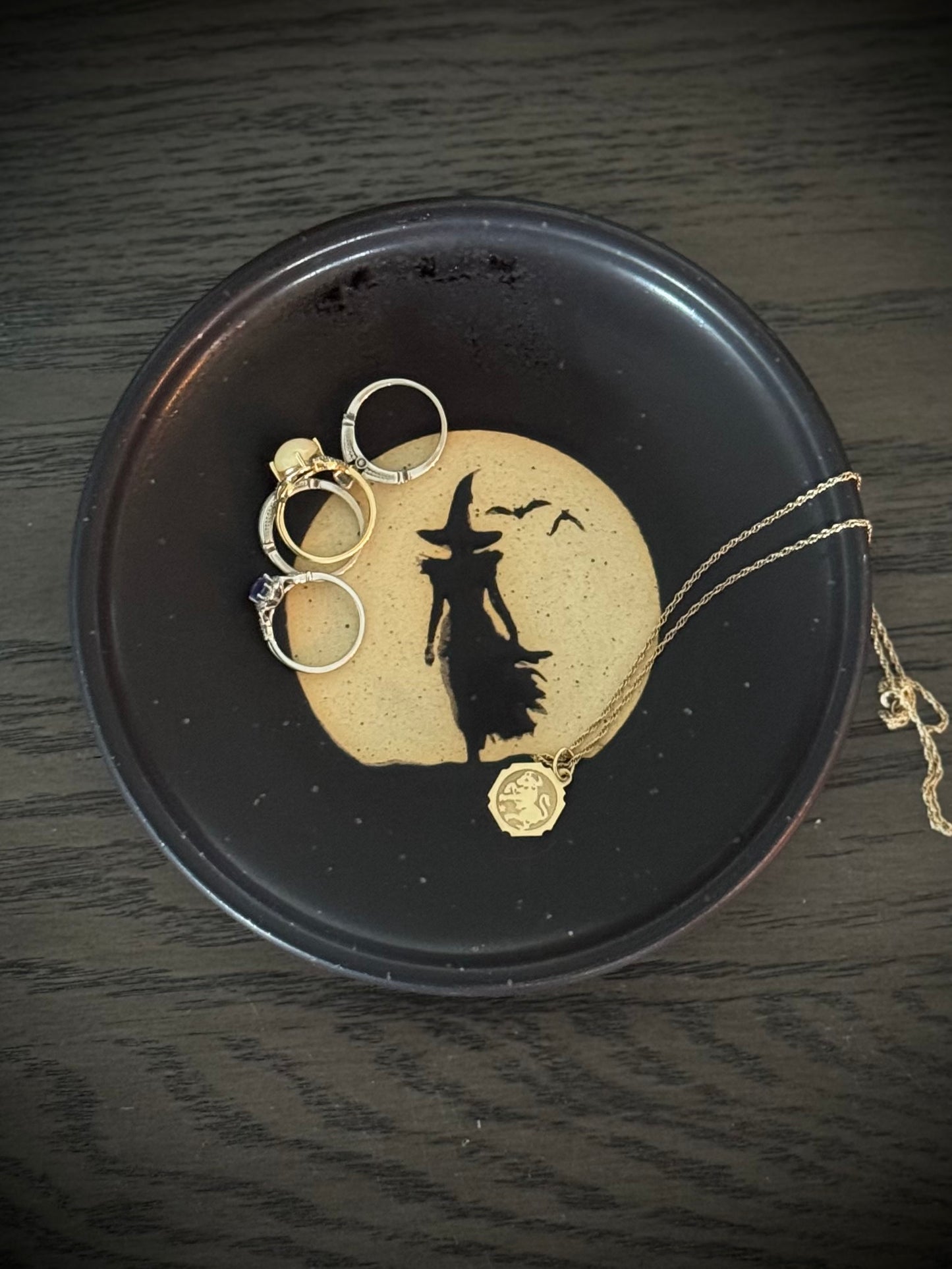 Wandering Witch ring dish